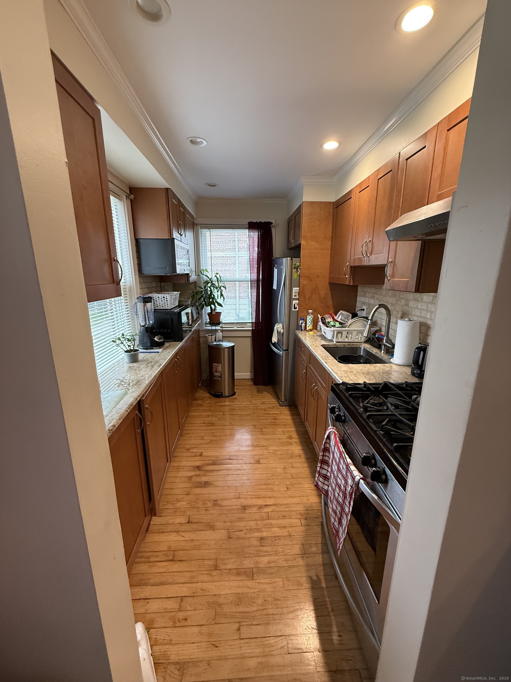 88 Bdlg 84 Canaan Court 11