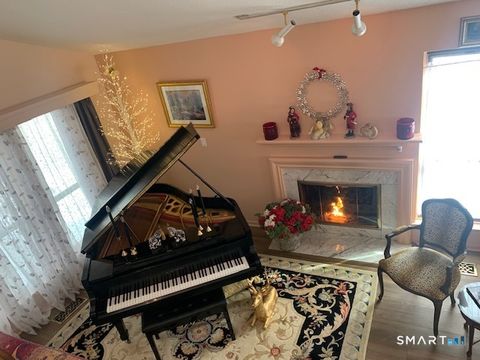 Tiny photo for 28 Cottonwood Drive #28, Avon, CT 06001 (MLS # 24153843)