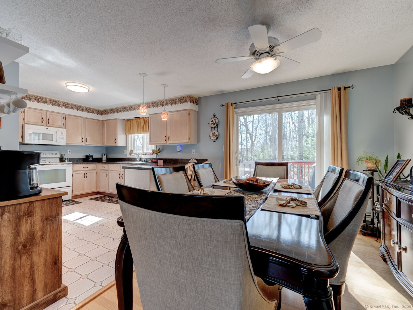 33 Tyler Way, Bristol, Connecticut image 13