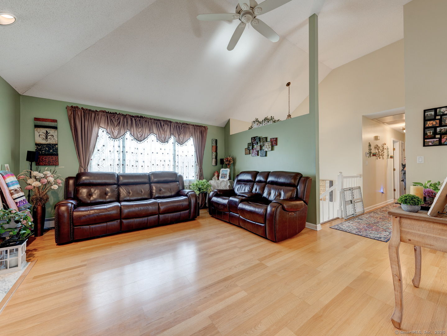 33 Tyler Way, Bristol, Connecticut image 5