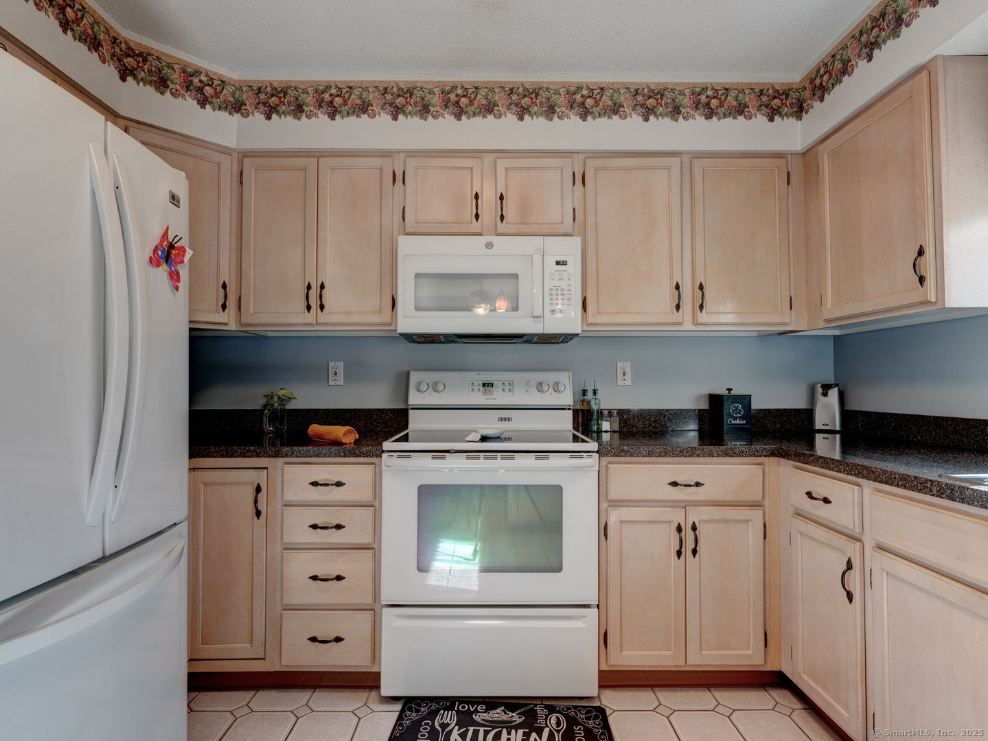 33 Tyler Way, Bristol, Connecticut image 9