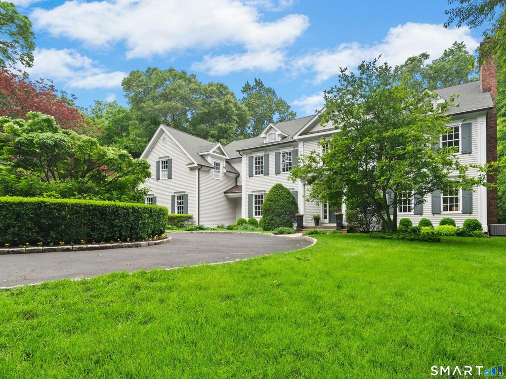Photo of 107 Raymond Street, Darien, CT 06820 (MLS # 24172903)