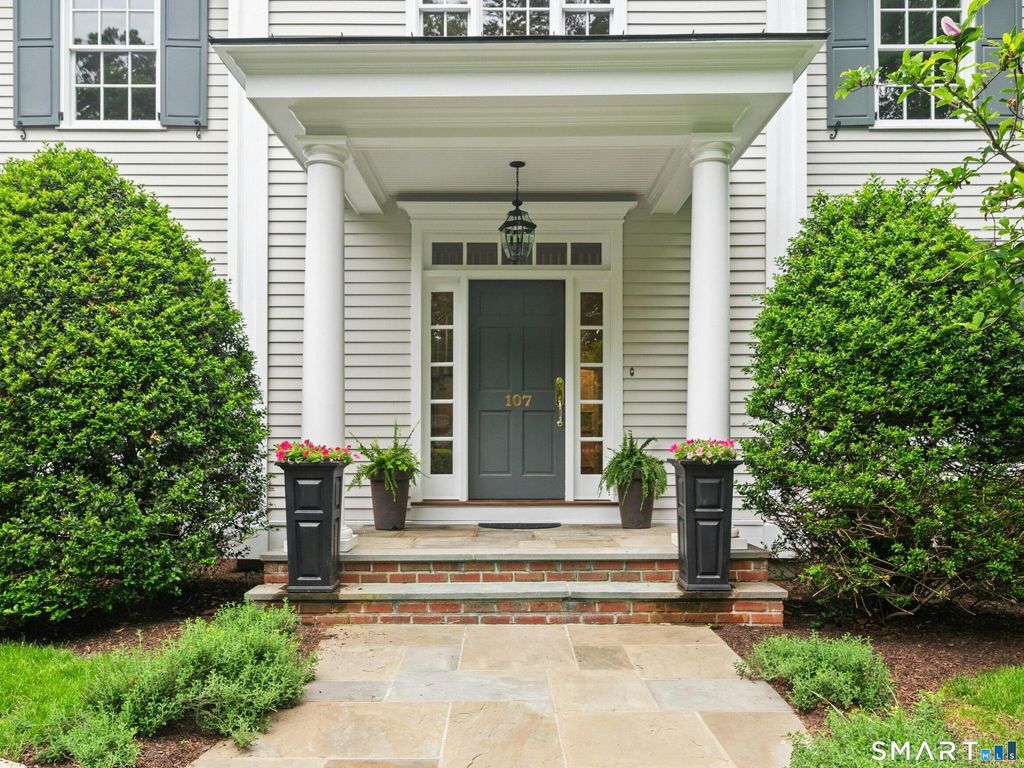 Photo of 107 Raymond Street, Darien, CT 06820 (MLS # 24172903)