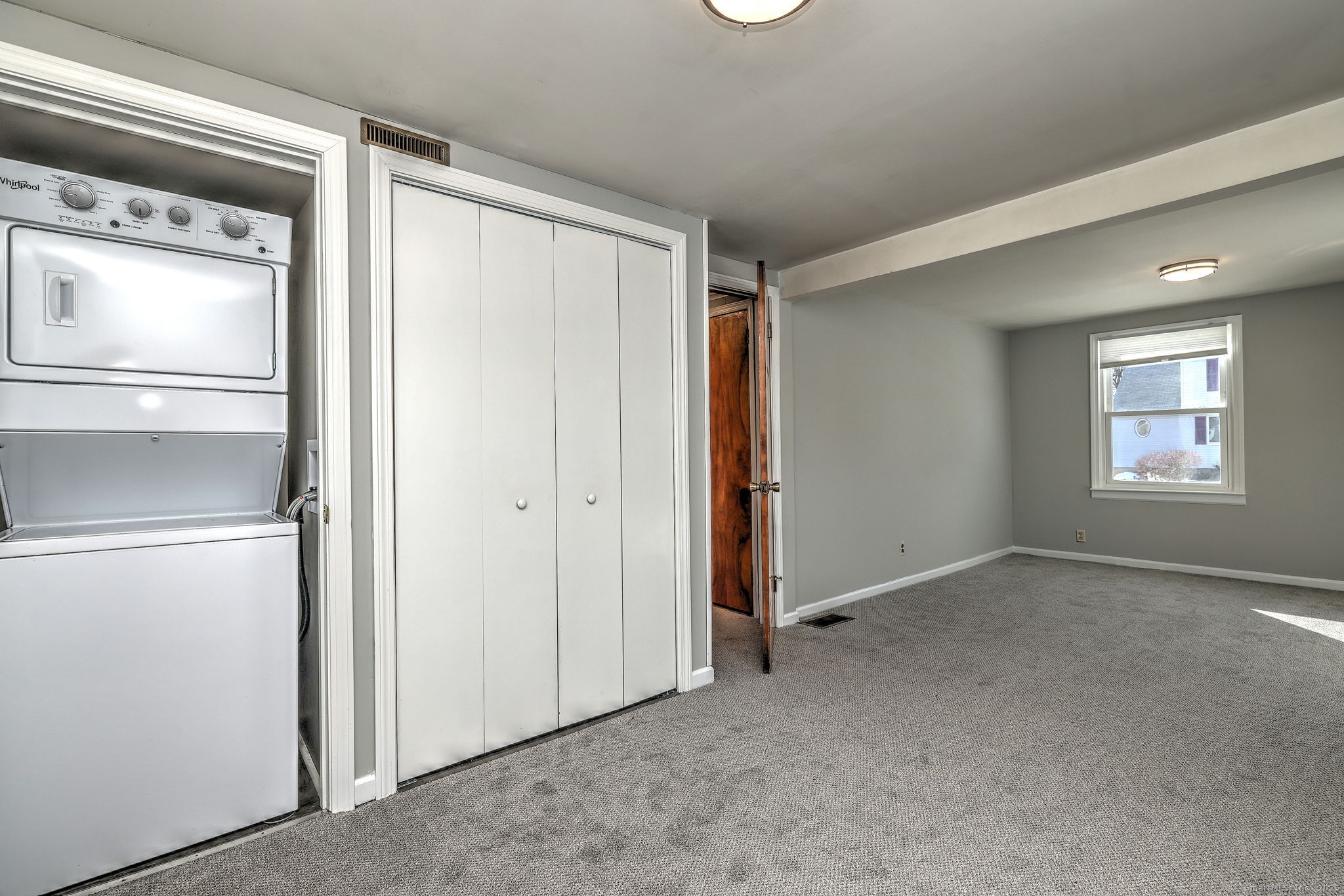 31 Harkness Drive, Milford, Connecticut image 11