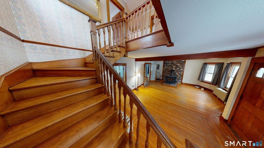 Photo of 55 Mechanics Street, Putnam, CT 06260 (MLS # 24149833)