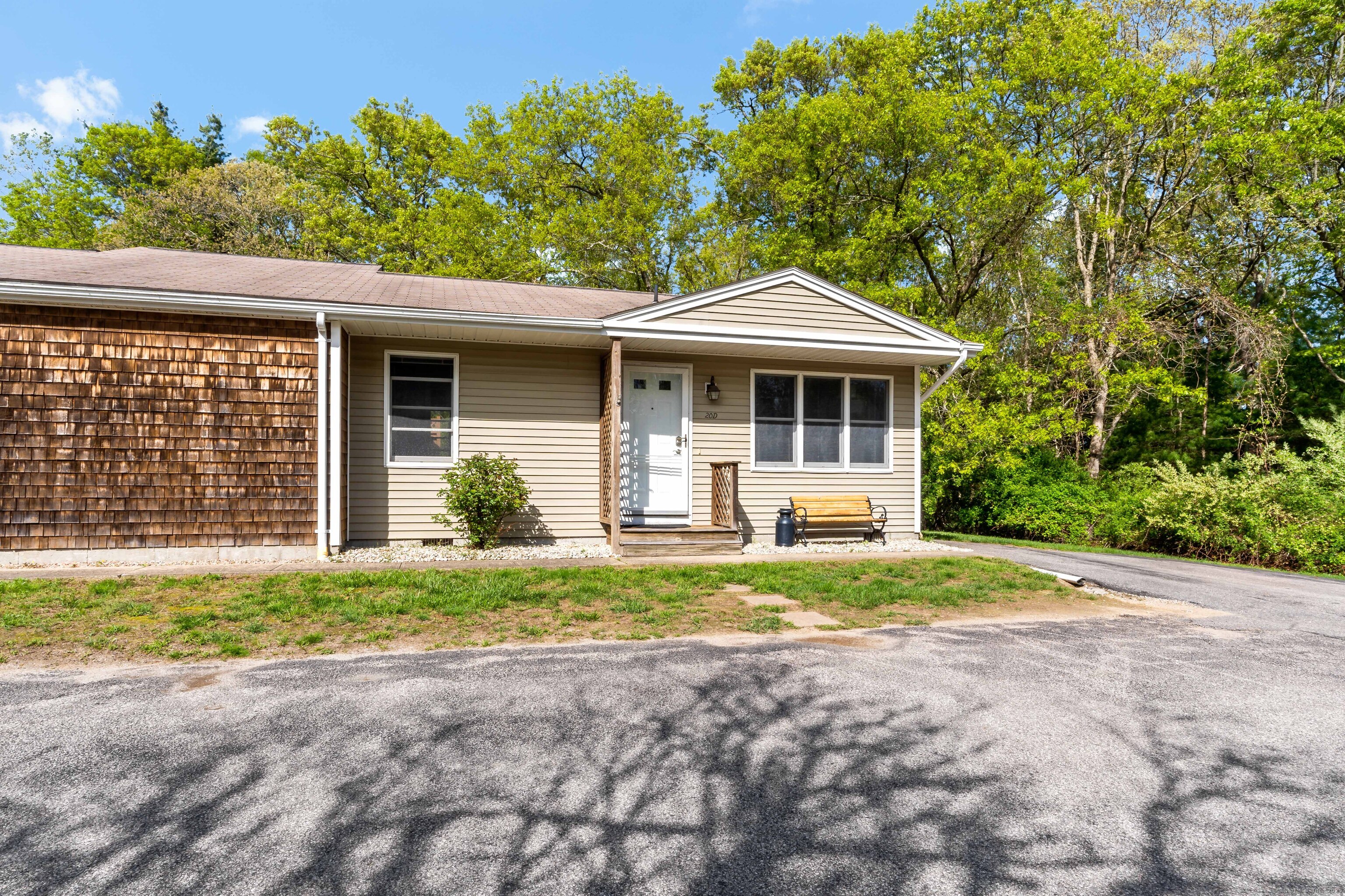 20 Castle Rock Drive, Charlestown, Rhode Island image 2