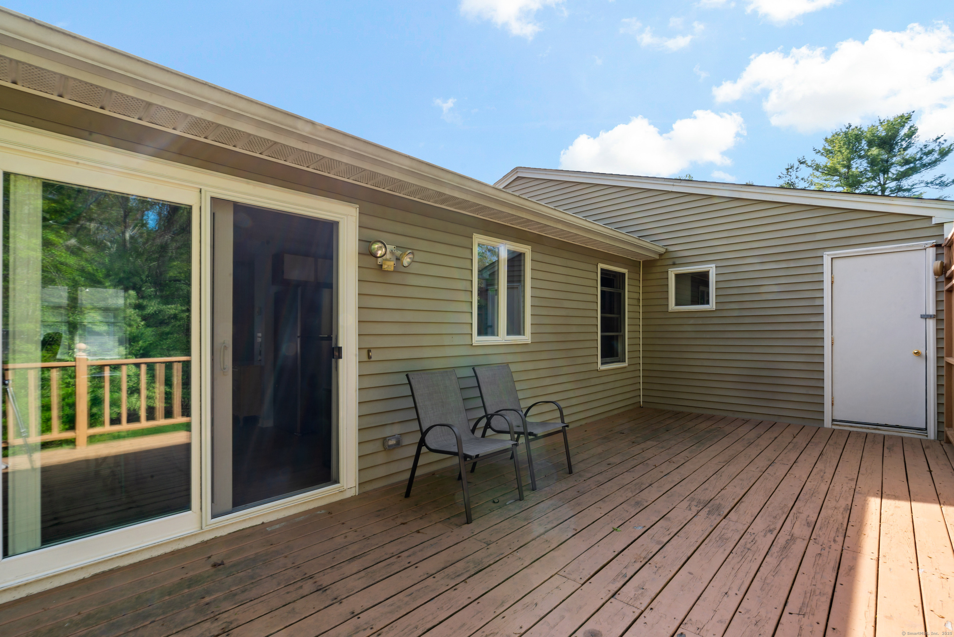 20 Castle Rock Drive, Charlestown, Rhode Island image 5