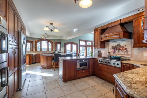 Tiny photo for 8 Bobcat Lane, Warren, CT 06754 (MLS # 24133854)