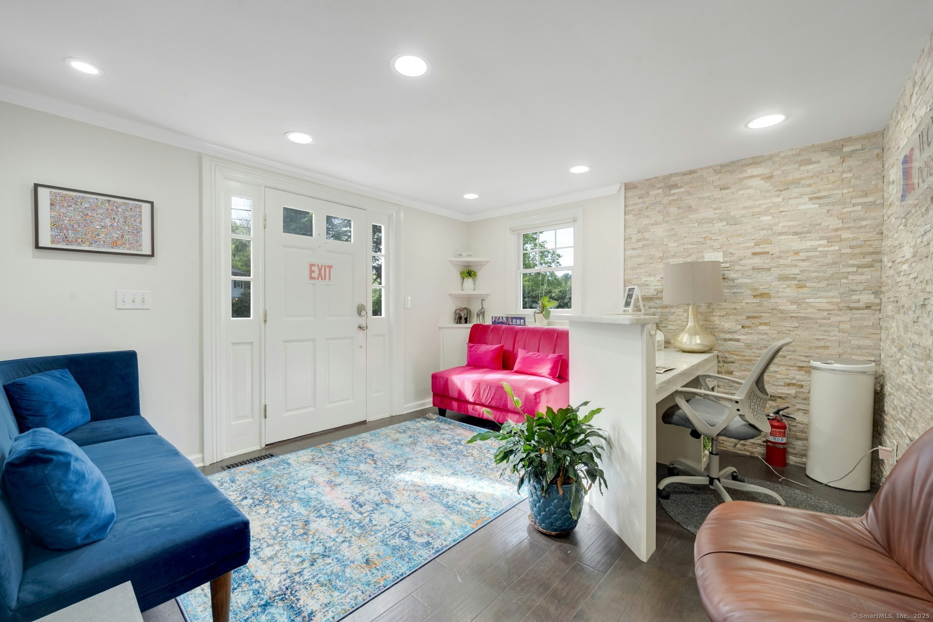 4 Whitney Street Extension