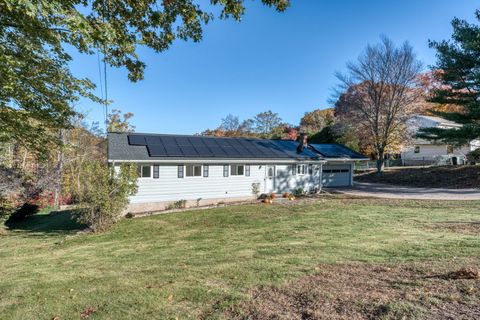 438 Foote Road Glastonbury CT 06073