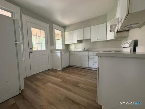Multifamily For Rent - 170-174 Liberty Street #170<br/> Middlesex County, Middletown, CT 06457