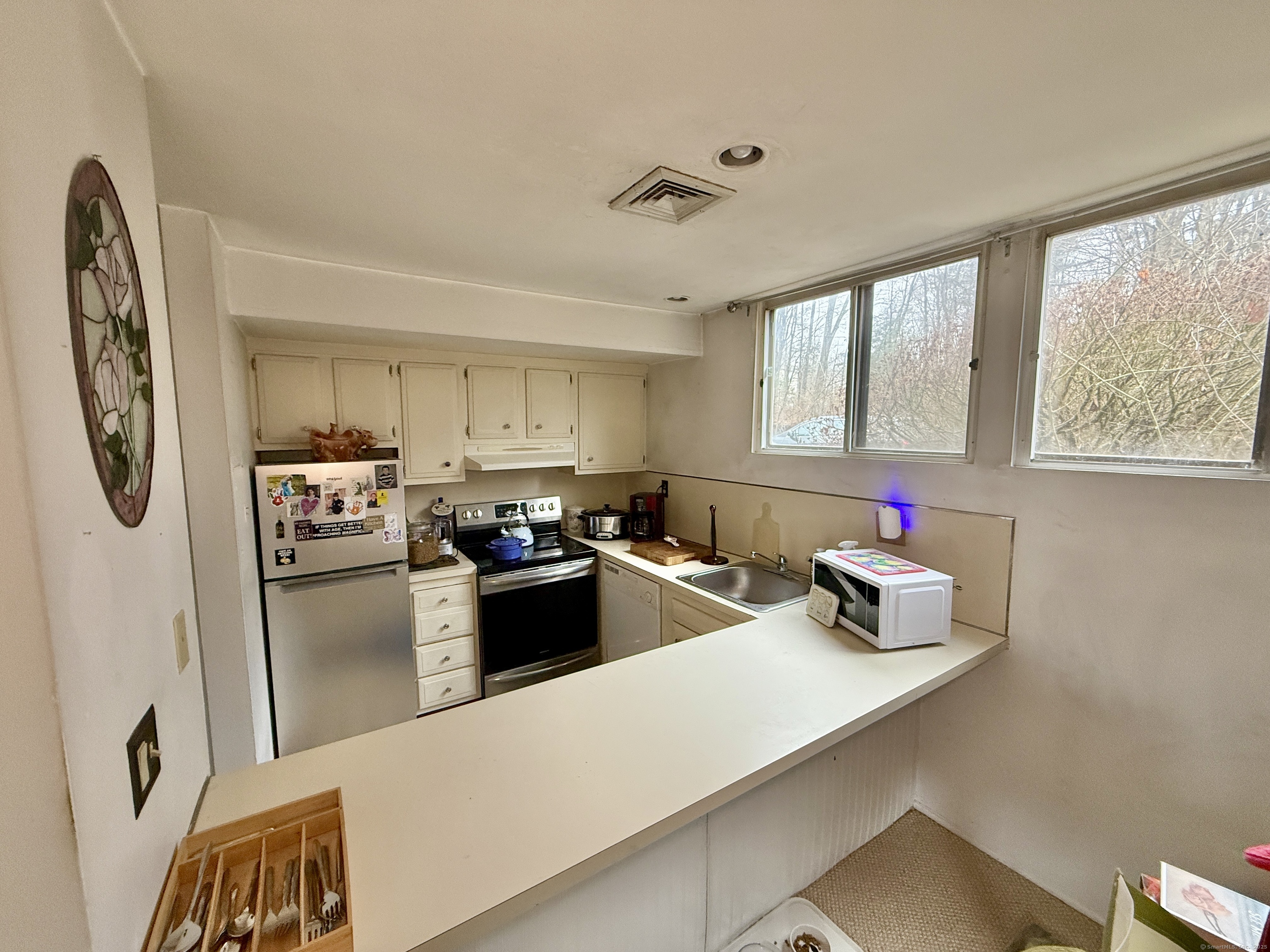 229 Bacon Pond Road #APT 411, Woodbury, Connecticut image 4