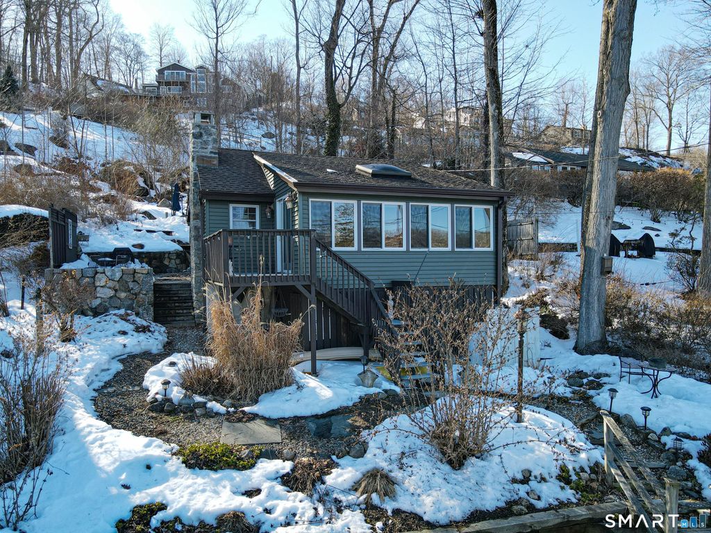 Photo of 2 Glenway, New Fairfield, CT 06812 (MLS # 24157385)