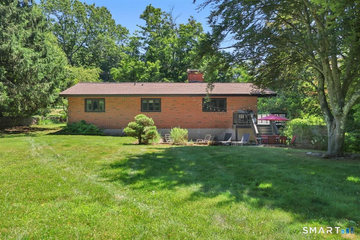 5 Tolland Avenue