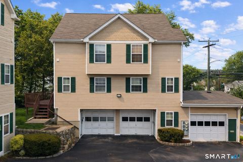 Condo For Sale - 680 Hope Street #12<br/> Stamford, CT 06907