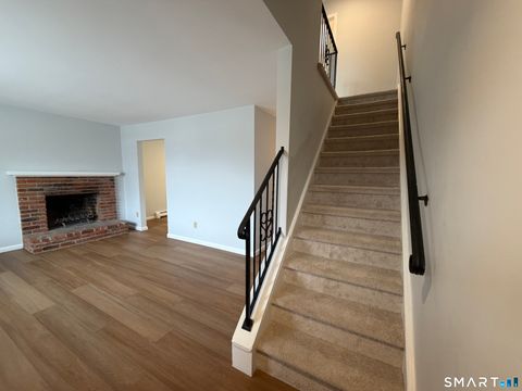 Tiny photo for 7 Homestead Lane #7, Brookfield, CT 06804 (MLS # 24160008)