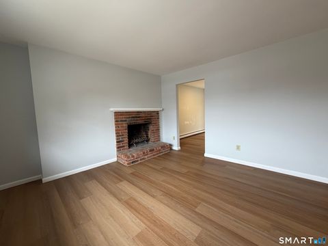 Tiny photo for 7 Homestead Lane #7, Brookfield, CT 06804 (MLS # 24160008)