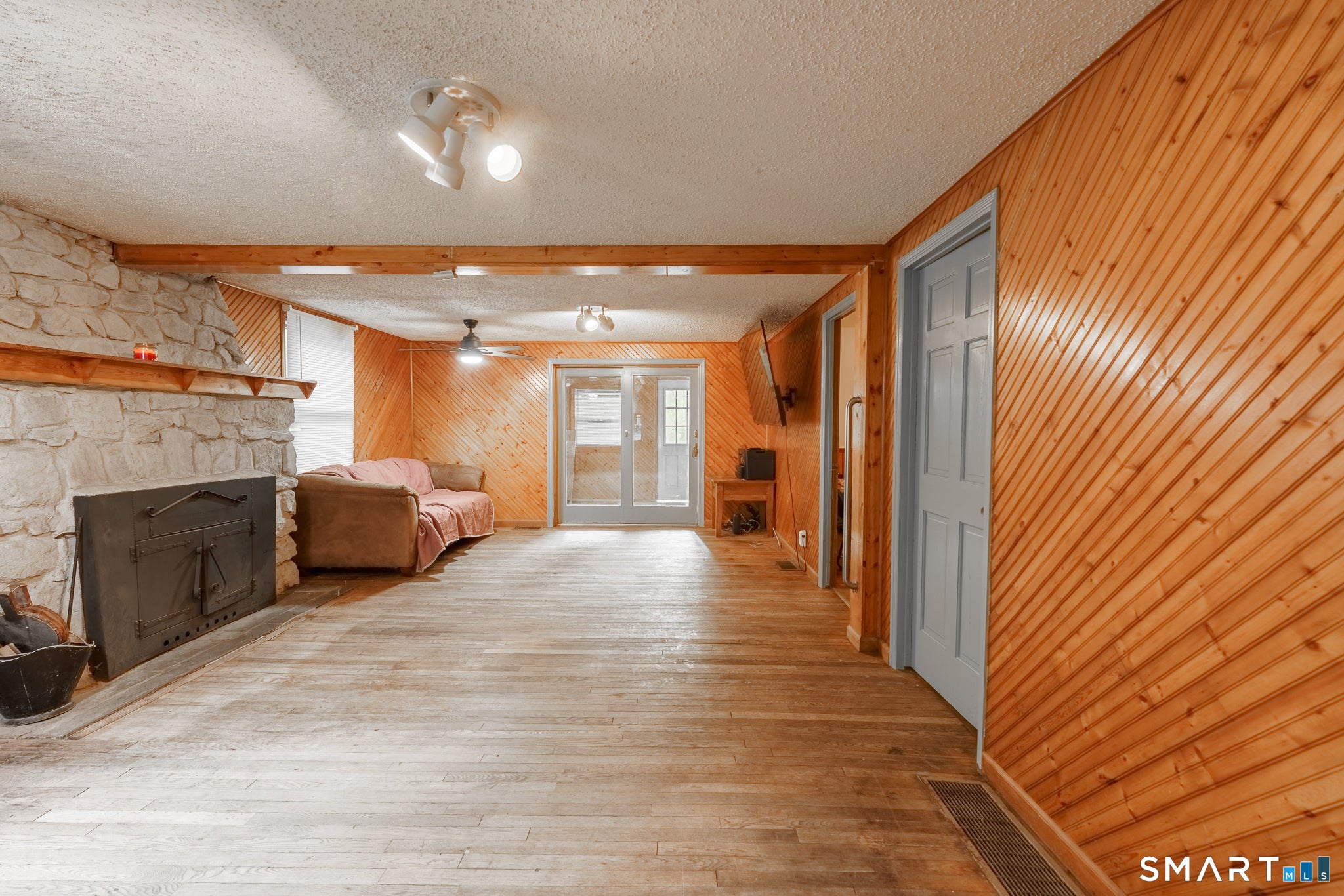 320 Colebrook Road