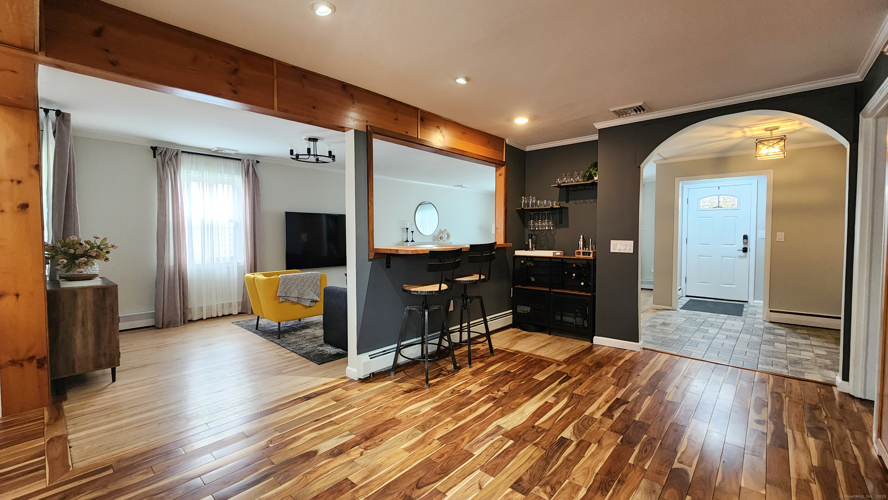 44 Old Meadow Road, West Hartford, Connecticut image 2