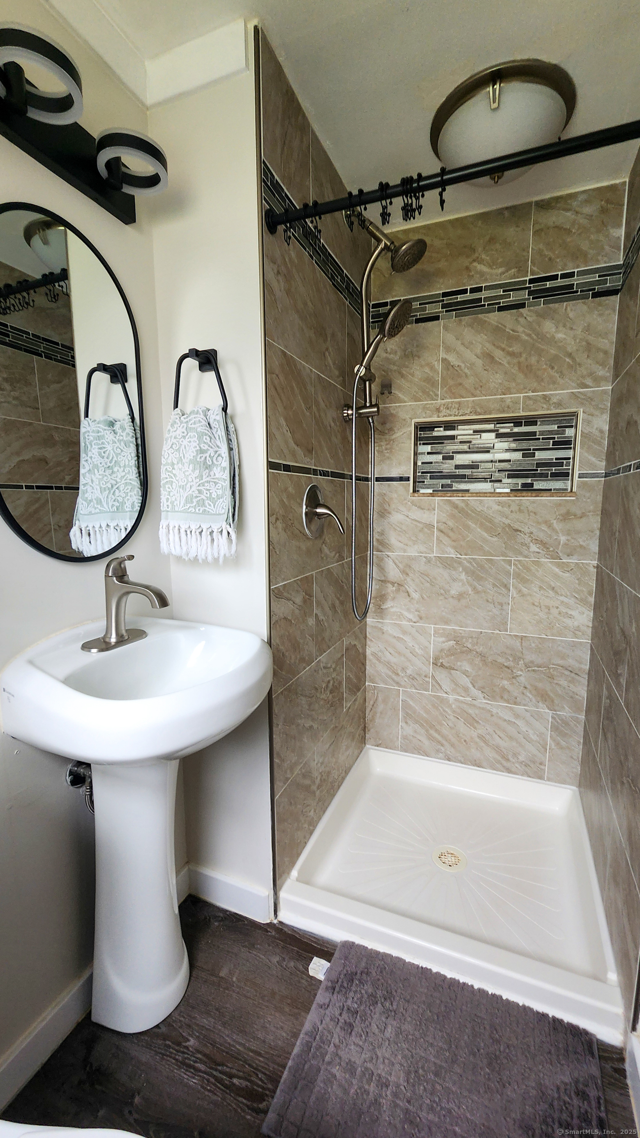 44 Old Meadow Road, West Hartford, Connecticut image 24