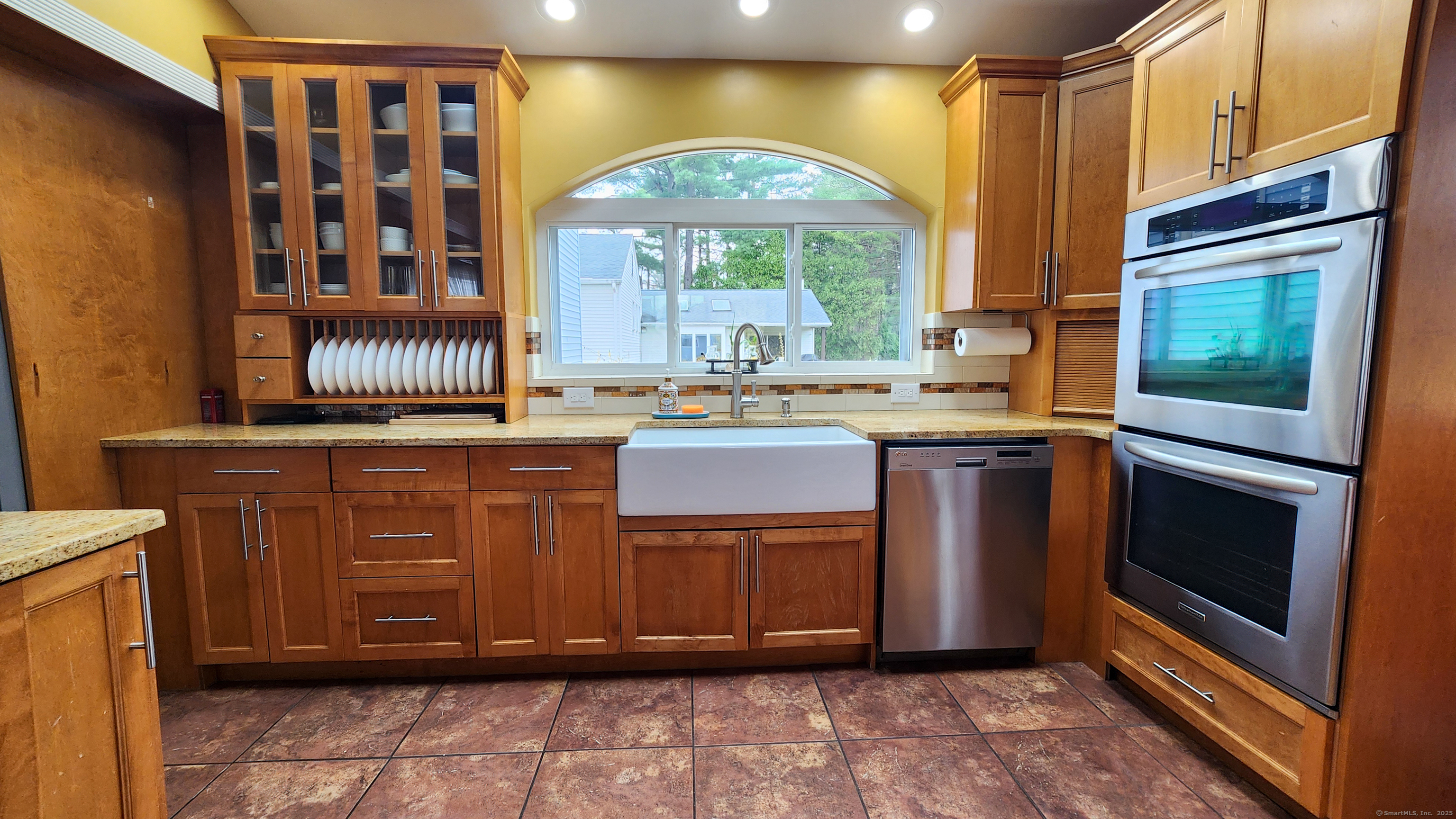 44 Old Meadow Road, West Hartford, Connecticut image 11