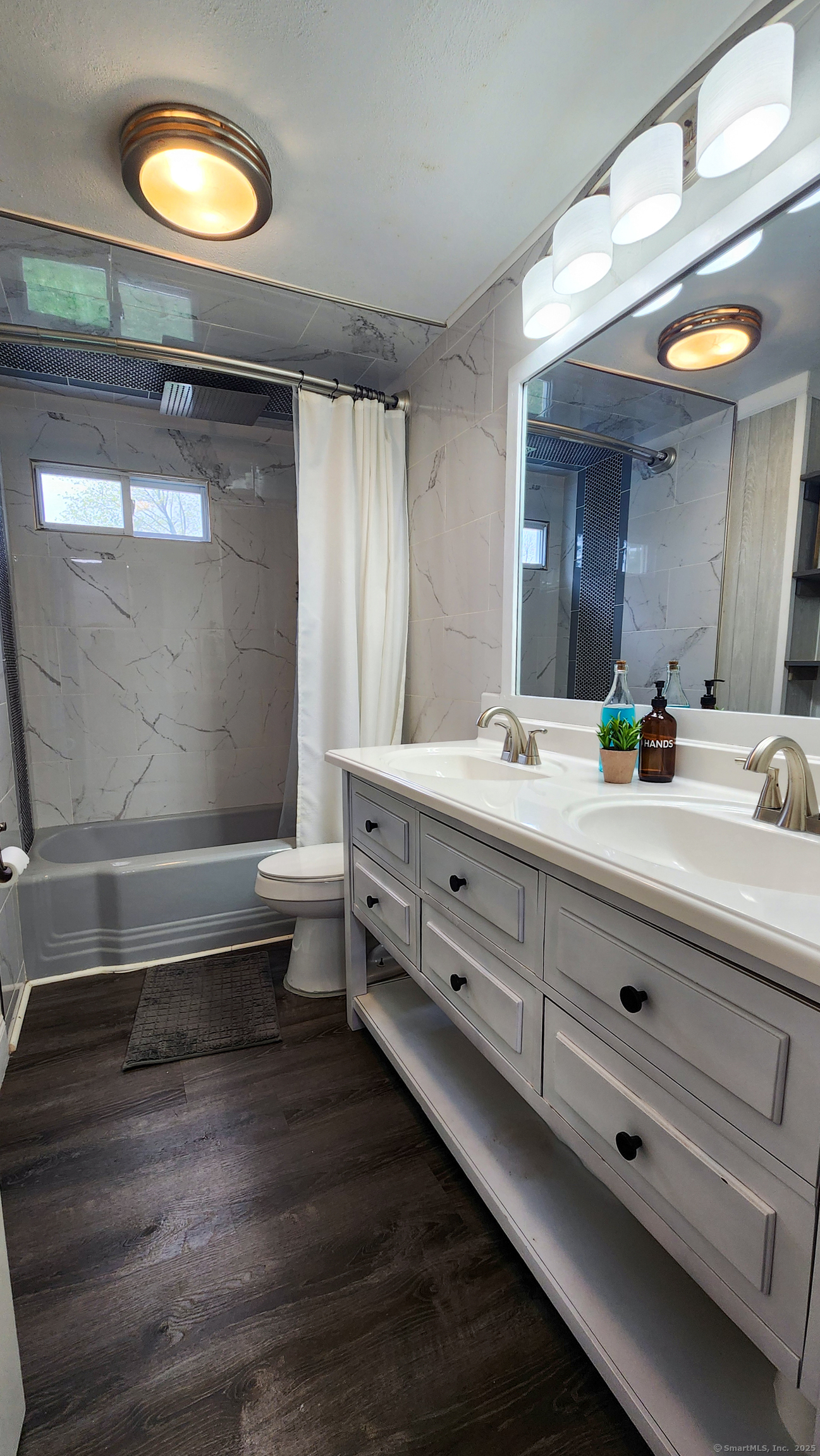 44 Old Meadow Road, West Hartford, Connecticut image 17