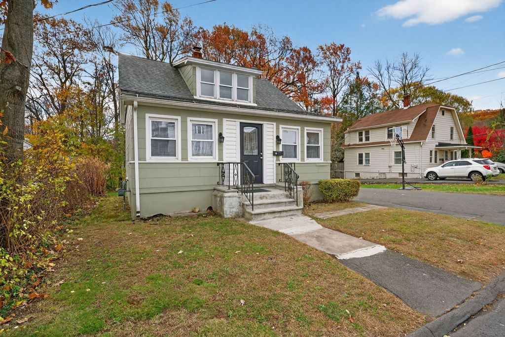 Photo of 97 Newell Avenue, Bristol, CT 06010 (MLS # 24139065)