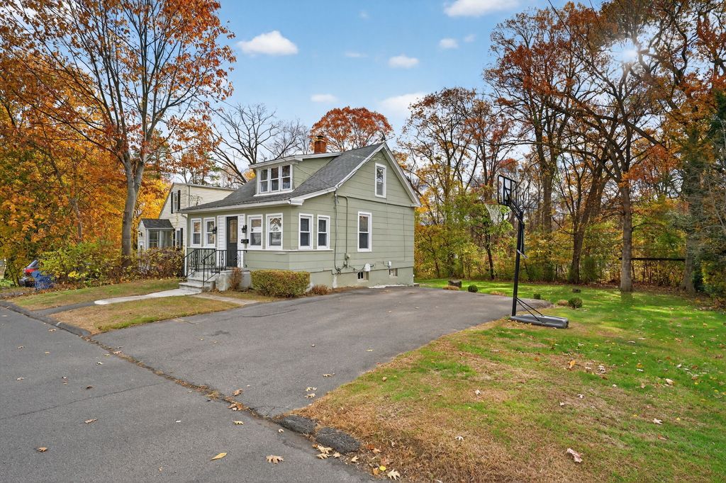 Photo of 97 Newell Avenue, Bristol, CT 06010 (MLS # 24139065)