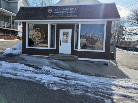 MLS: 24075459
