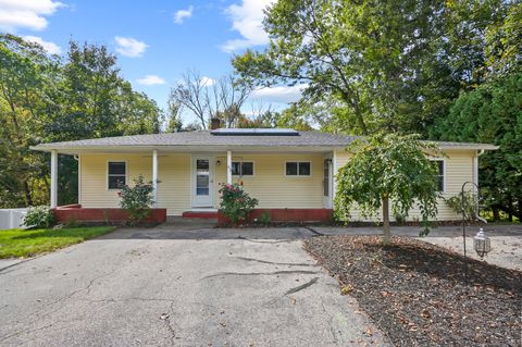 93 Red Bridge Road Thompson CT 06255
