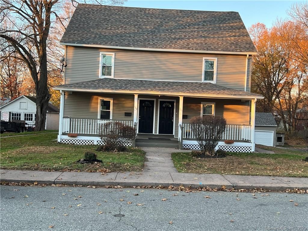 137 Oak Street, Manchester, CT 06040, MLS 170611091 Howard Hanna