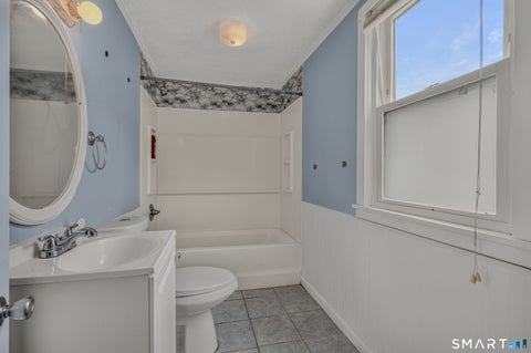 Tiny photo for 10 Swan Avenue, Old Lyme, CT 06371 (MLS # 24187687)