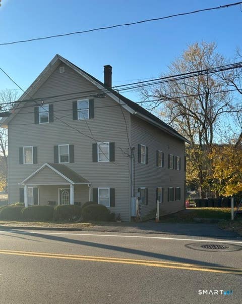 Multifamily For Rent - 27 N Main Street #1<br/> Litchfield County, Thomaston, CT 06787