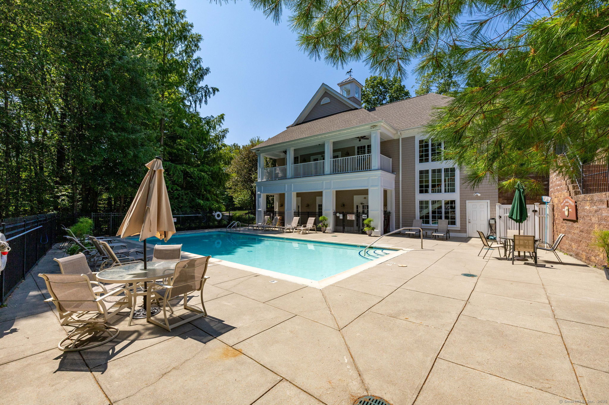200 Hunter Drive 200