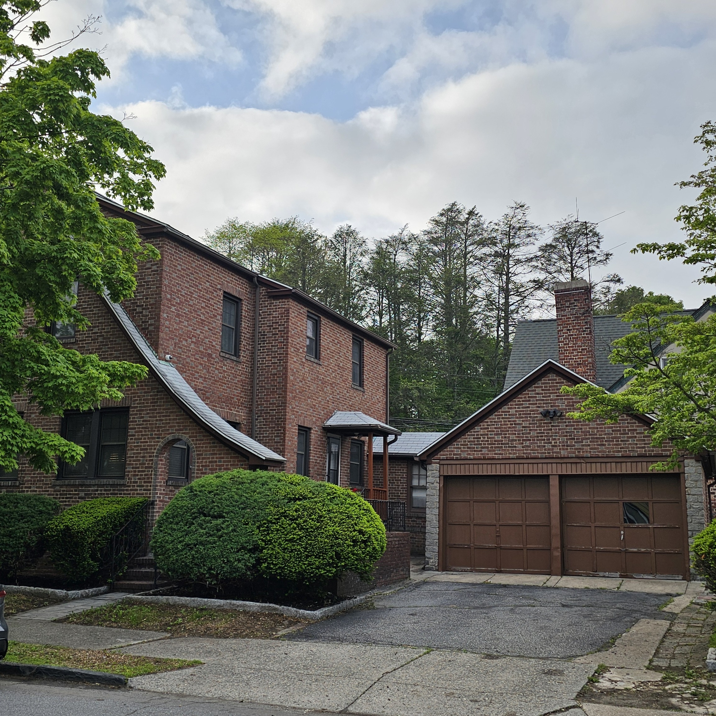 2010 Noble Avenue, Bridgeport, Connecticut image 4