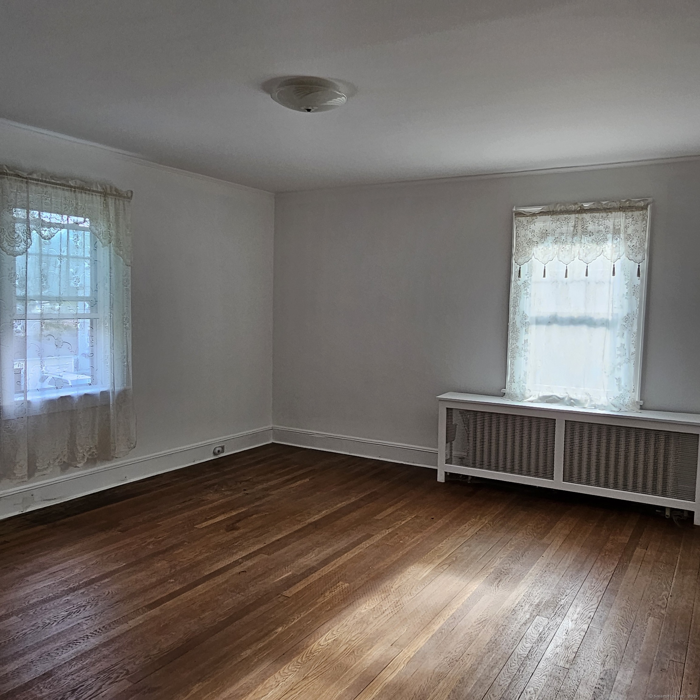2010 Noble Avenue, Bridgeport, Connecticut image 19