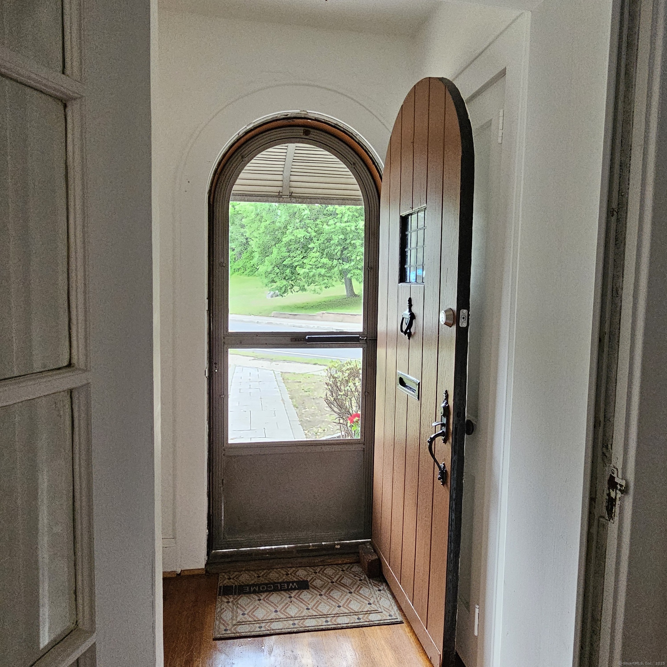 2010 Noble Avenue, Bridgeport, Connecticut image 6