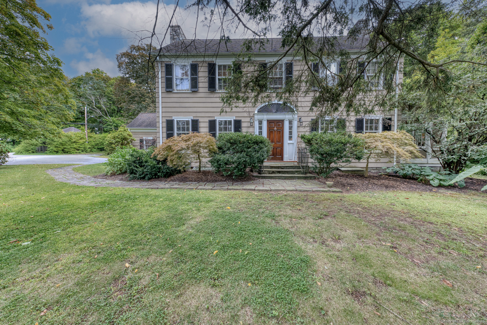 636 East Main Street