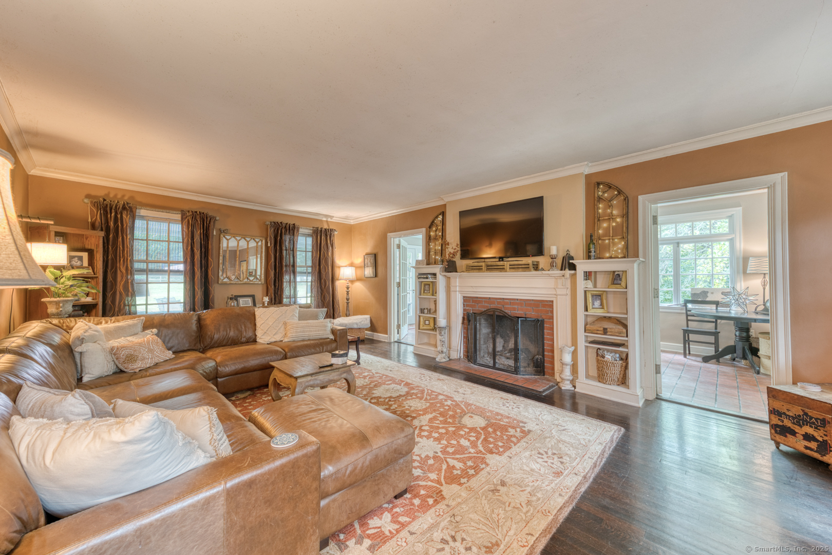 636 East Main Street