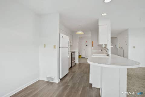 Tiny photo for 101 Breakers Lane #101, Stratford, CT 06615 (MLS # 24199916)