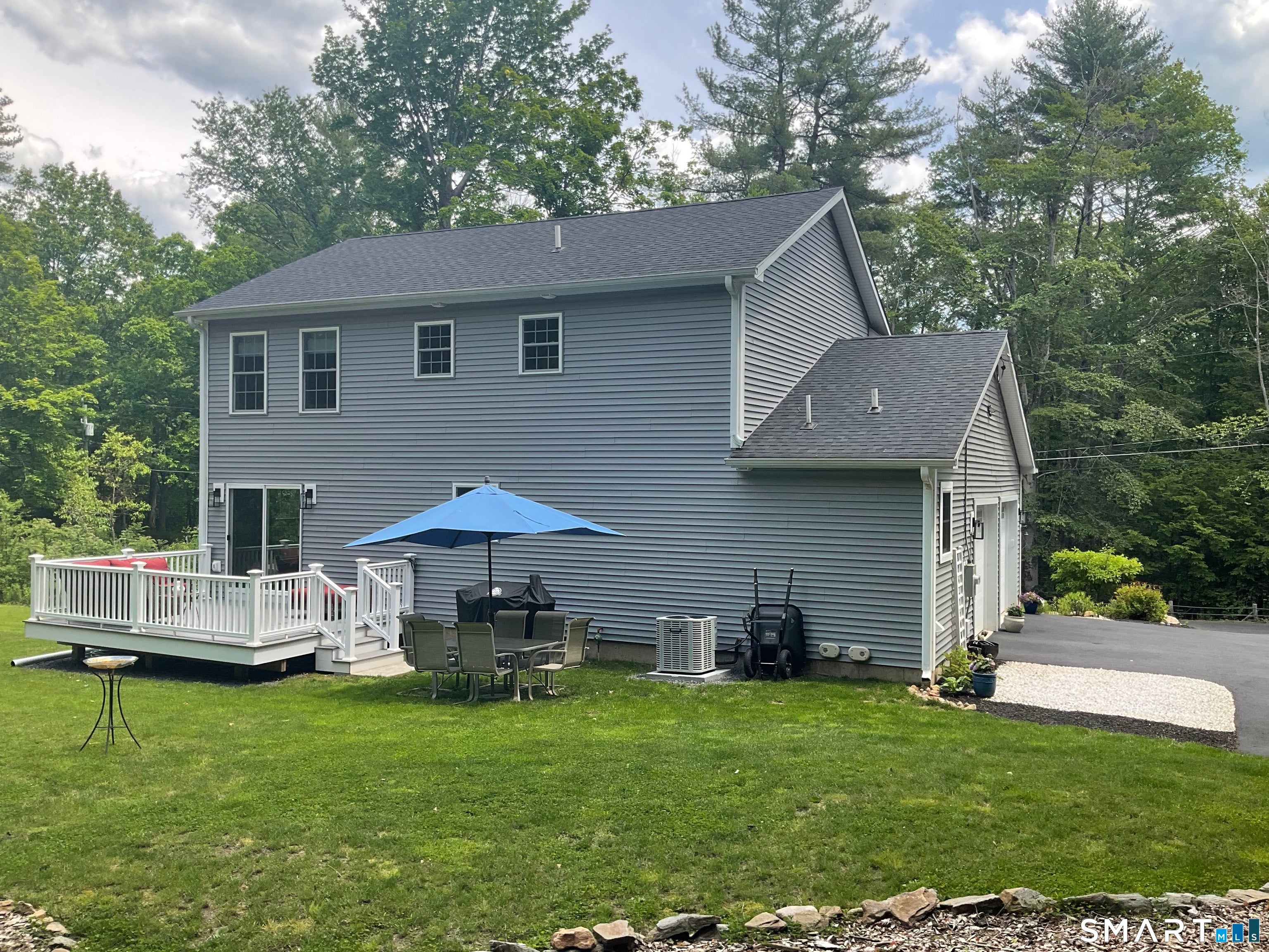 3 Raymond Drive