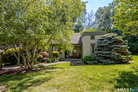 Photo of 818 Heritage Village #B, Southbury, CT 06488 (MLS # 24190528)