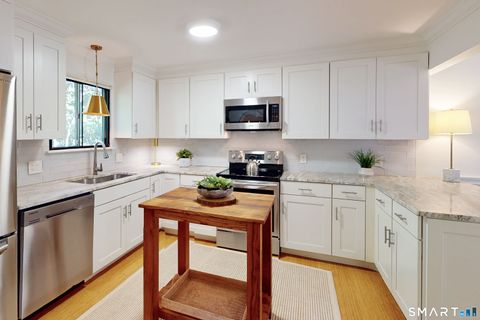 Tiny photo for 818 Heritage Village #B, Southbury, CT 06488 (MLS # 24190528)