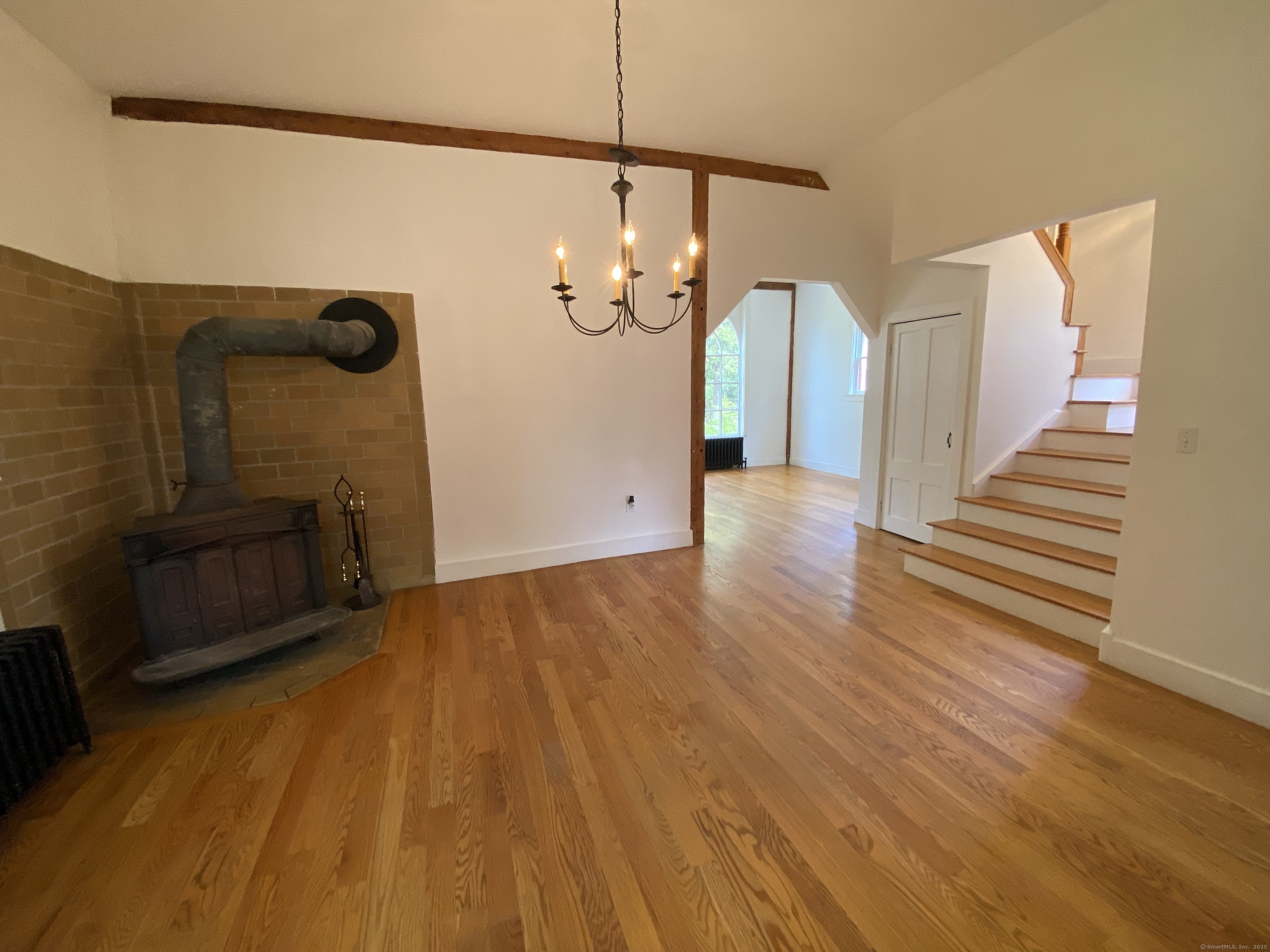 Middlefield, Connecticut 06481, United States, 2 Bedrooms Bedrooms, ,2 BathroomsBathrooms,Residential,Active,220110