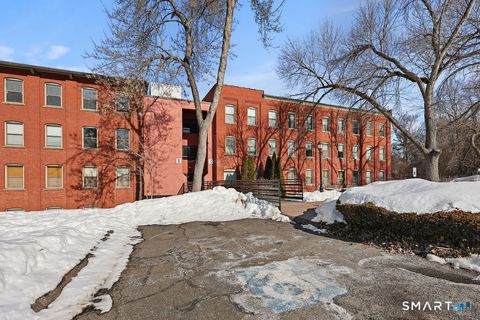 Tiny photo for 222 Williams Street E #APT 223, Glastonbury, CT 06033 (MLS # 24154362)