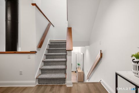 Tiny photo for 3 Idlewood #3, Bethel, CT 06801 (MLS # 24144949)