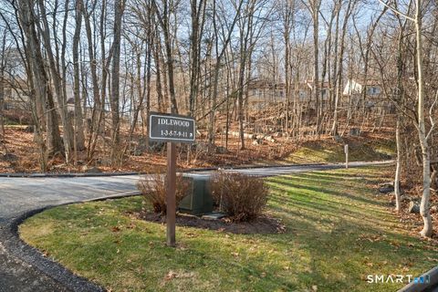 Tiny photo for 3 Idlewood #3, Bethel, CT 06801 (MLS # 24144949)