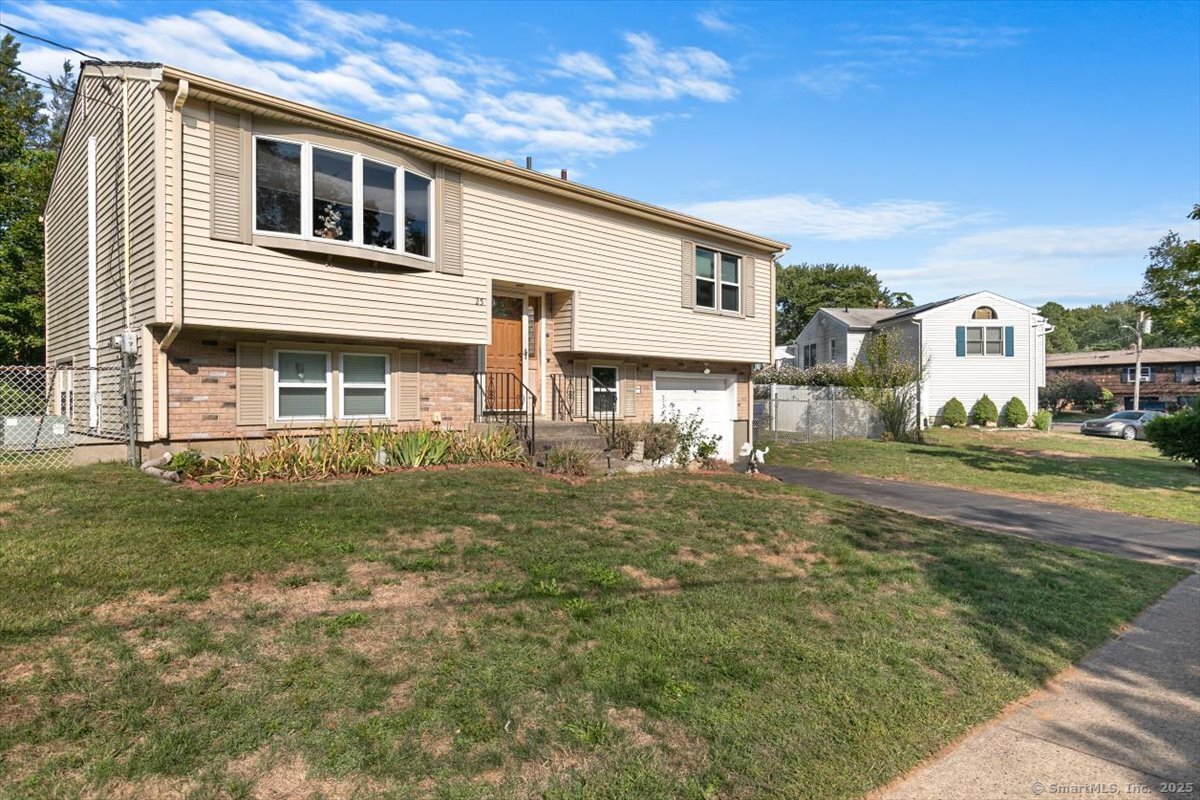 25 Belle Circle