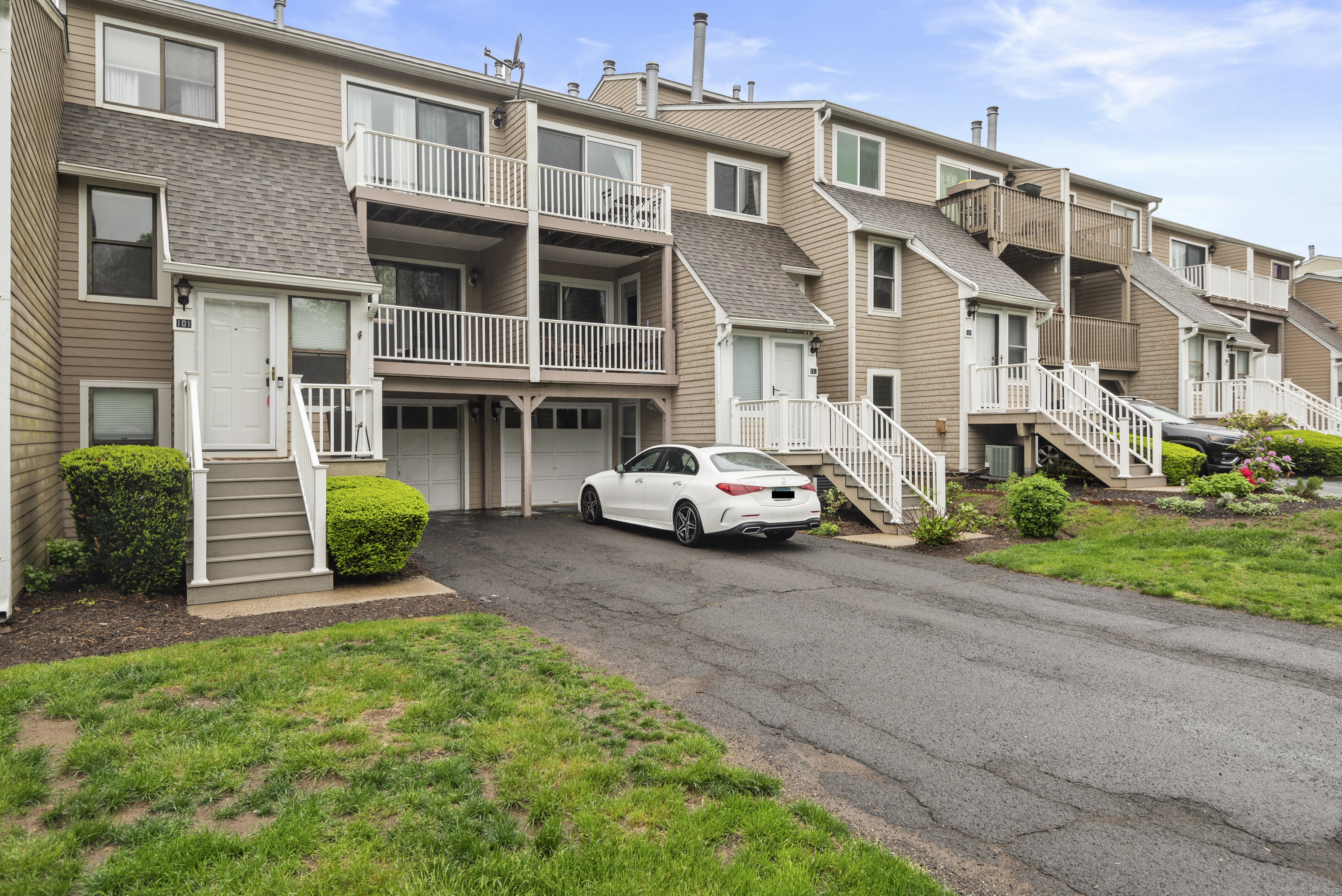 101 Peddlars Drive #101, Branford, Connecticut image 4