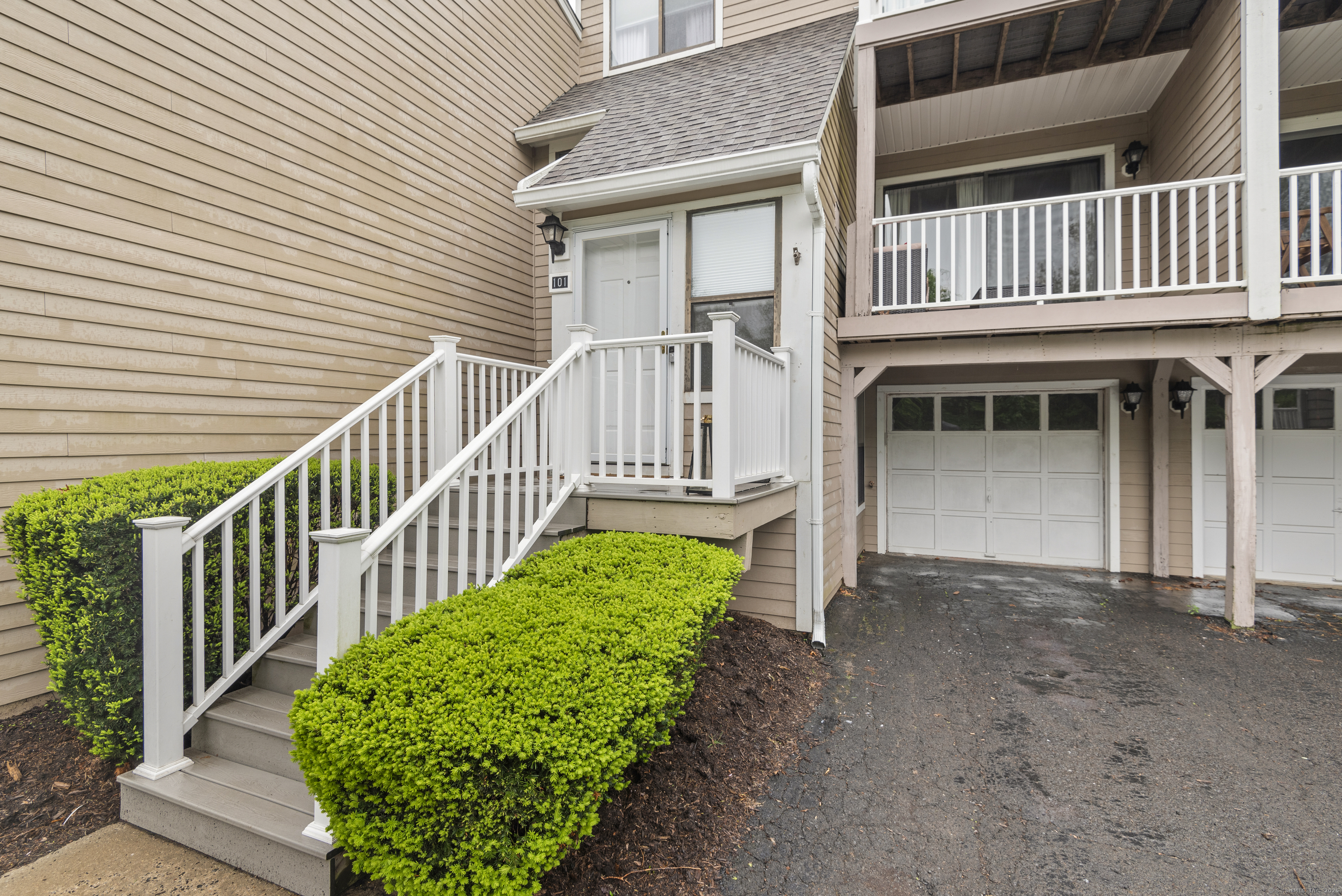 101 Peddlars Drive #101, Branford, Connecticut image 2